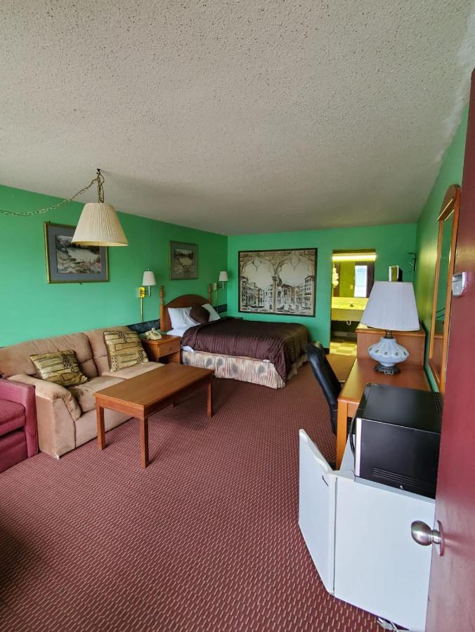 Gray Plaza Motel West Frankfort Kültér fotó